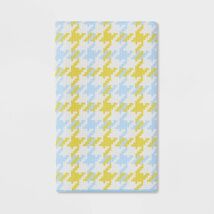 Room Essentials Waffle Houndstooth Hand Towel Green/Blue Pack of 12 - $362.02 MXN Room Essentials Waffle Houndstooth Hand Towel Green/Blue Pack of 12 - $362.02 MXN