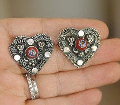 Heart shape stud earrings, vintage silver earrings, stud earrings (E916) - $16.99