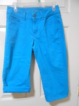 Cute Riders by Lee size 6/M Aqua Blue Capri Jeans Rhinestone bling pocke... - $11.87