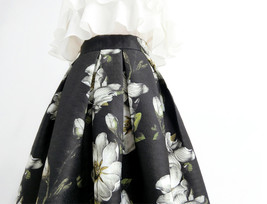 Black Floral Skirt Outfit, Womens Black Pleated Midi Skirt,Plus Size High Waist  image 6