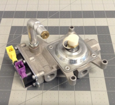 Whirlpool Range Gas Valve Pressure Regulator W10224914 W10602001 WPW10602001 - $49.45