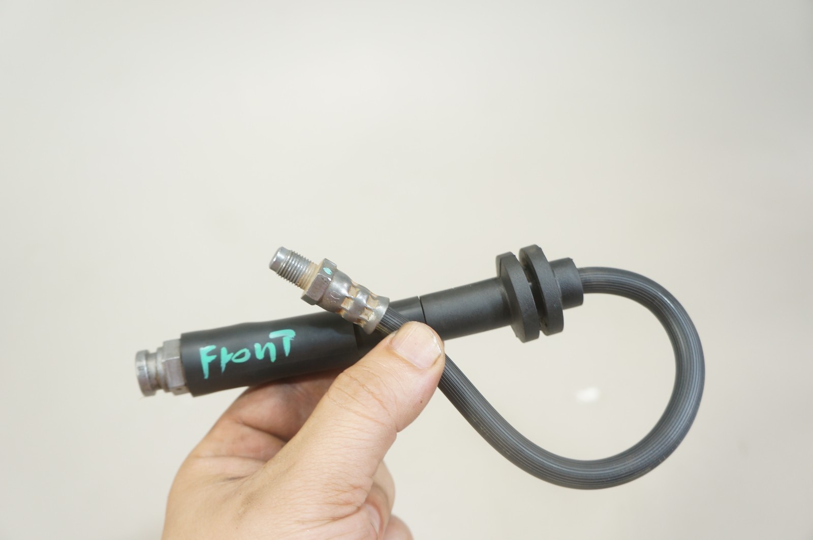 2012-2019 fiat 500 500C front right or left hydraulic brake hose line oem Item image 2