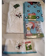 Peanuts Snoopy Charlie Brown Christmas Shower Curtain Rug Bath &amp; Hand To... - £102.21 GBP