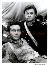 ABC TV PHOTO PATRICK SWAYZE JAMES READ in NORTH AND SOUTH PHOTO E402 - £7.82 GBP