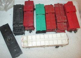 Vintage Lionel Model Train CARS / SHELLS Lot For Parts Restoration - $21.40