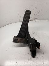 SONATA    2012 Gas Accelerator Pedal 1225106 - $686.64 MXN