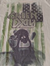 GREEN DAY - 2007 Distressed Flag Soft T-shirt ~Never Worn~ L - £28.78 GBP