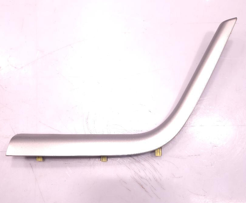 2005-2007 SUBARU OUTBACK FRONT RH CENTER CONSOLE SILVER TRIM PANEL P/N 6... - $14.39