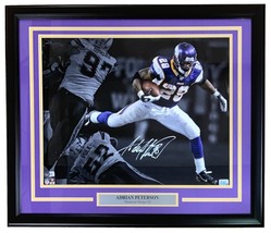 Adrian Peterson Signed Framed 16x20 Minnesota Vikings Spotlight Photo BAS - $193.99