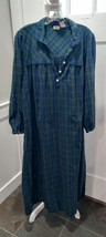 LL Bean Women Flannel Nightgown Size Medium - $29.99