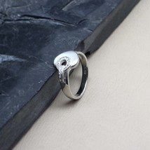 Süß Asiatisch Stil Echt 925 Sterlingsilber Weiß Cz Damen Ring - £17.03 GBP