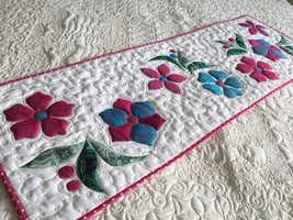 Quilted bordeaux flowers table runner, Bed topper, Flowers tablecloth quilted - £74.08 GBP