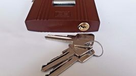 Item image 4