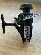 VINTAGE BERKLEY OUTDOORSMAN  SP 30 GRAPHITE COMPOSITE SPINNING REEL - $256.39 MXN