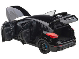 2016 Ford Focus RS Shadow Black 1/18 Model Car Autoart - £195.56 GBP