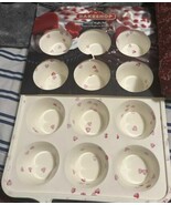 The Bake Shop PINK Hearts Baking Pan 12 Cup Non Stick Cupcakes Muffins Love - $111.38 MXN