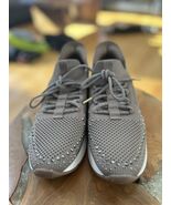 Kenneth Cole Reaction Women's Clancy Ez On sneaker 9.5 - $84.15