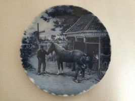 Vintage blue &amp; white wall plate Delft Blauw hand decorated made in Holland horse - £37.61 GBP