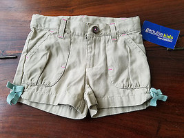 OshKosh Genuine Kids Girls 2T Khaki Shorts (NEW) - £5.39 GBP