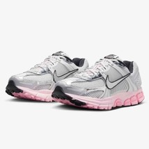 Nike Wmns Zoom Vomero 5 Photon Dust/Metallic Silver-Pink Foam HF1877-001 - £137.75 GBP