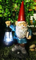 Whimsical Gnome Holding Book of Spells Solar LED Lantern Light Statue 17&quot;H - €60,51 EUR