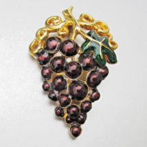 Signed AK Anne Klein Purple Enamel GRAPE Bunch Gold Tone Vtg Brooch Pin - $16.78