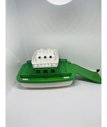 Green Toys -Vehicle Ferry Boat Green and White Bathtub Toy Made in USA - $227.22 MXN