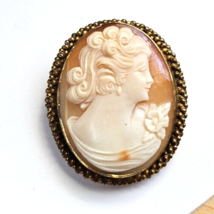 Vintage 12kt Yellow Gold Filled Shell Cameo Brooch/Pendant 1.1/4" x 1.1/8" - $70.54