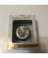 Porcelain Collectible Trinket Box Flowers Gold Tone White Green Design A... - $16.86 CAD
