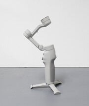 DJI Osmo Mobile 7 Smartphone 3-Axis Gimbal Stabilizer - Gray image 3