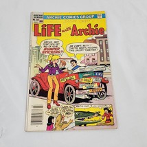 1982- LIFE WITH ARCHIE- NO.23- Bumper Stickers Comic - £7.75 GBP