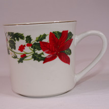 Gibson Everyday Christmas Holiday Poinsettia Coffee Mug Tea Cup Red Gree... - $3.99