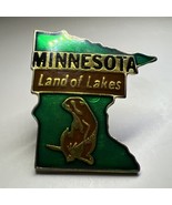 Collectible Minnesota Land of Lakes Gopher lapel tack pin trimmed in gold - $93.66 MXN