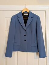 Tahari Blue Blazer 10 Rosette Buttons Single Breasted  - $18.80