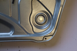 2009-14 HYUNDAI GENESIS SEDAN FRONT RIGHT DOOR INNER PLATE PANEL MOTOR image 5