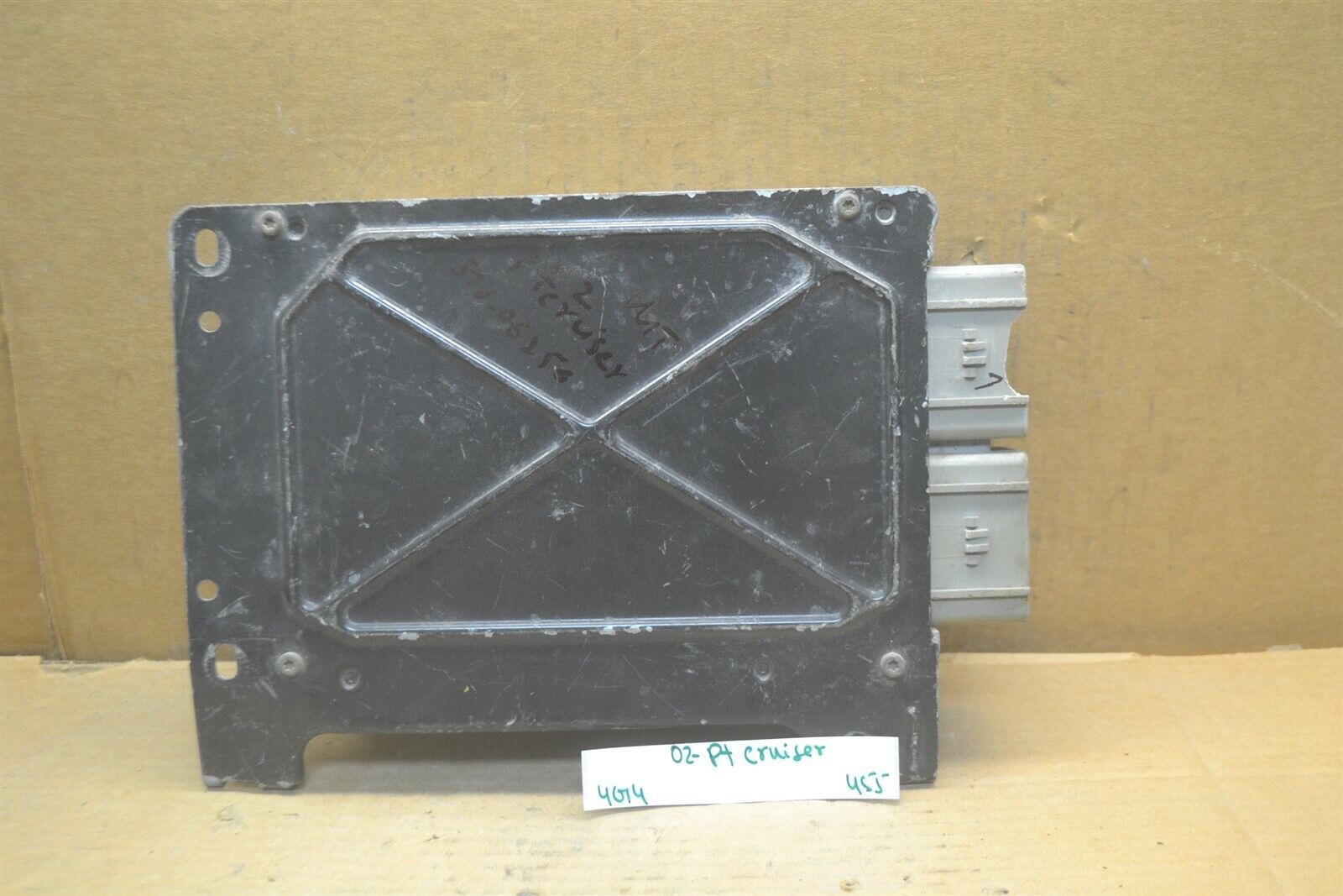 2002 Chrysler PT Cruiser MT Engine Control Unit ECU 5033666AB Module 455-4g4 - $87.99