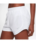 Nike Women&#39;s 4&quot; Tempo Modern Embossed White Running Shorts 831281-100 Si... - $369.57 MXN