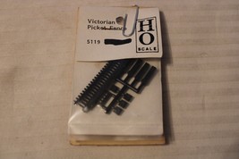 HO Scale  Grandt Line, Victorian Picket Fence, Gate &amp; Posts #5119 BNOS - £11.21 GBP