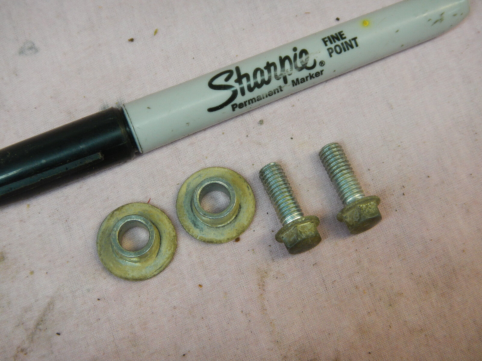 GAS FUEL PETCOCK VALVE MOUNT BOLTS 1985 85 HONDA CR250R CR250 CR 250R - $6.93