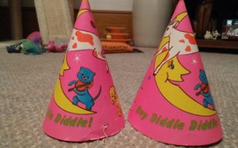 Pair of 2 Vintage Hey Diddle Diddle Kids Cone Birthday Hats - £10.38 GBP