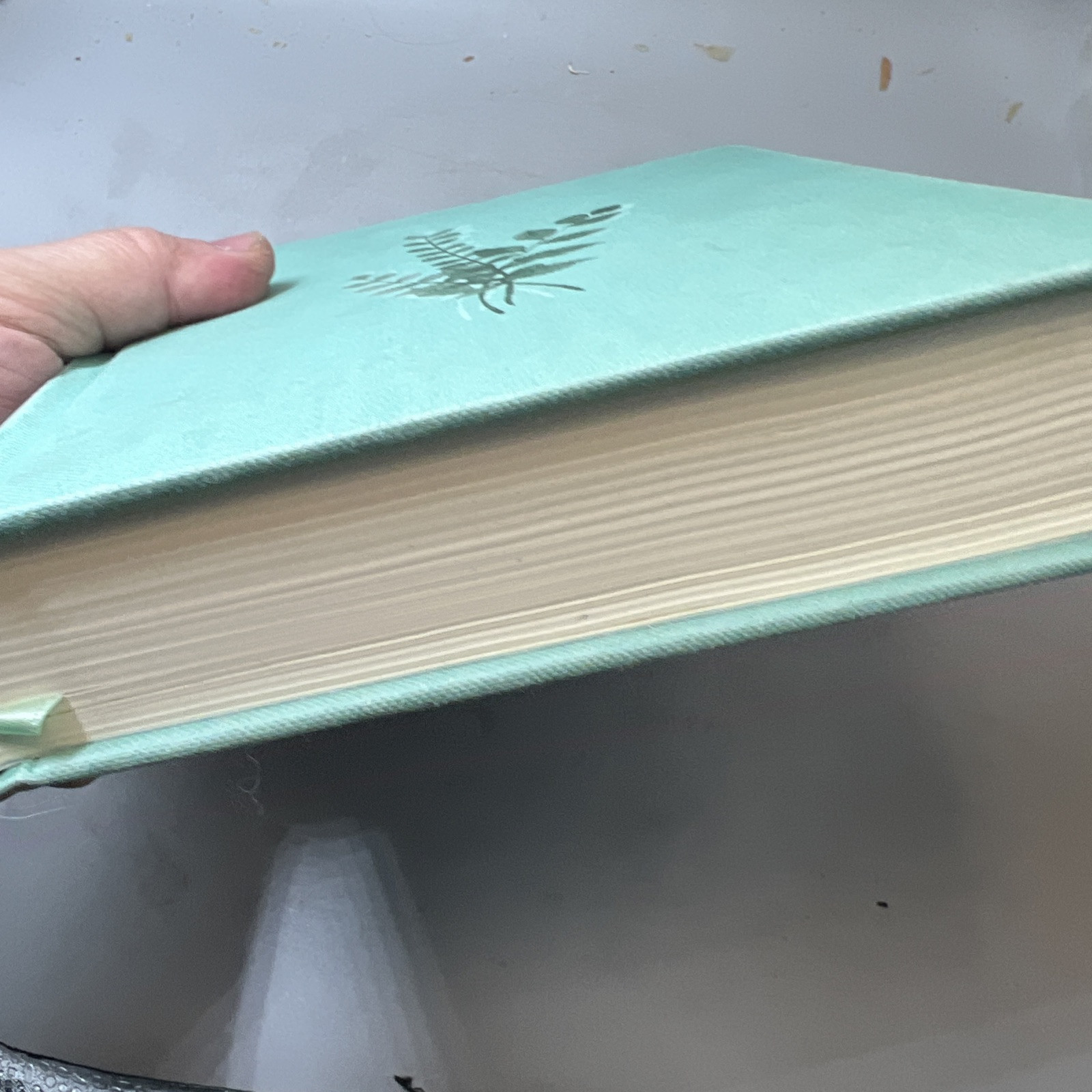NIV Journal the Word Bible, Double-Column, Cloth over Board, Red Letter Edition, Item image 4