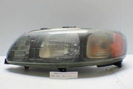 2001-2004 Volvo 60 Series Left Driver OEM Head Light 54 6B130 Day Return!!! - $130.54