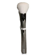 IT Cosmetics Heavenly Skin Perfecting Brush #702 New/Sealed - $21.29 CAD