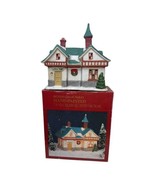 1992 Dickens Collectables Hand Painted Christmas Village Lighted House L... - $23.49 CAD