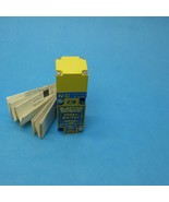 Electro Corporation 50-NCS Versa Switch 120 VAC 5A N.C. New - €38,61 EUR
