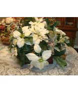 Large Poinsettia Floral Arrangement in a Wooden Box Handmade - £57.49 GBP