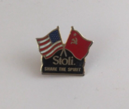 Vintage Stoli Share The Spirit USA &amp; USSR Friendship Flags Lapel Hat Pin - £5.83 GBP