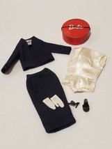 Vintage Barbie #916 Commuter Set With Hat Box From 1959-1960 Cardigan Skirt Suit - £194.68 GBP