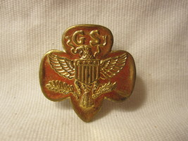 old Girl Scouts of America GS Eagle Pin: &#39;R&#39; design on back W/ Wire clas... - £10.98 GBP