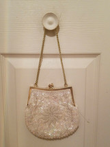 Vintage Hand Made Hong Kong Faux Pearl Sequin Beaded Clutch W/CHAIN Purse (Nwot) - £15.60 GBP